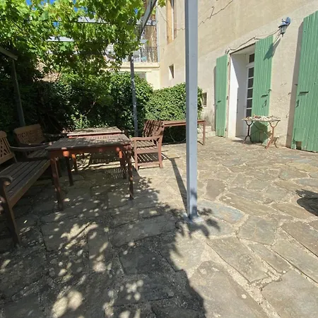 La Giraudasse Guest house *